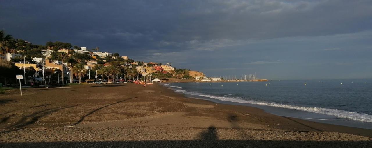 El Palo Cosy, 200 M From The Beach Apartment Malaga Ngoại thất bức ảnh
