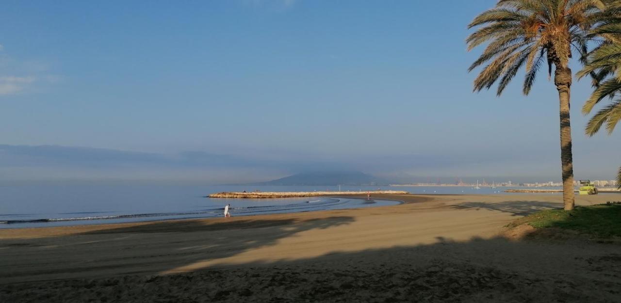 El Palo Cosy, 200 M From The Beach Apartment Malaga Ngoại thất bức ảnh